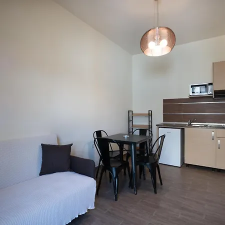 Apartman Asimenis